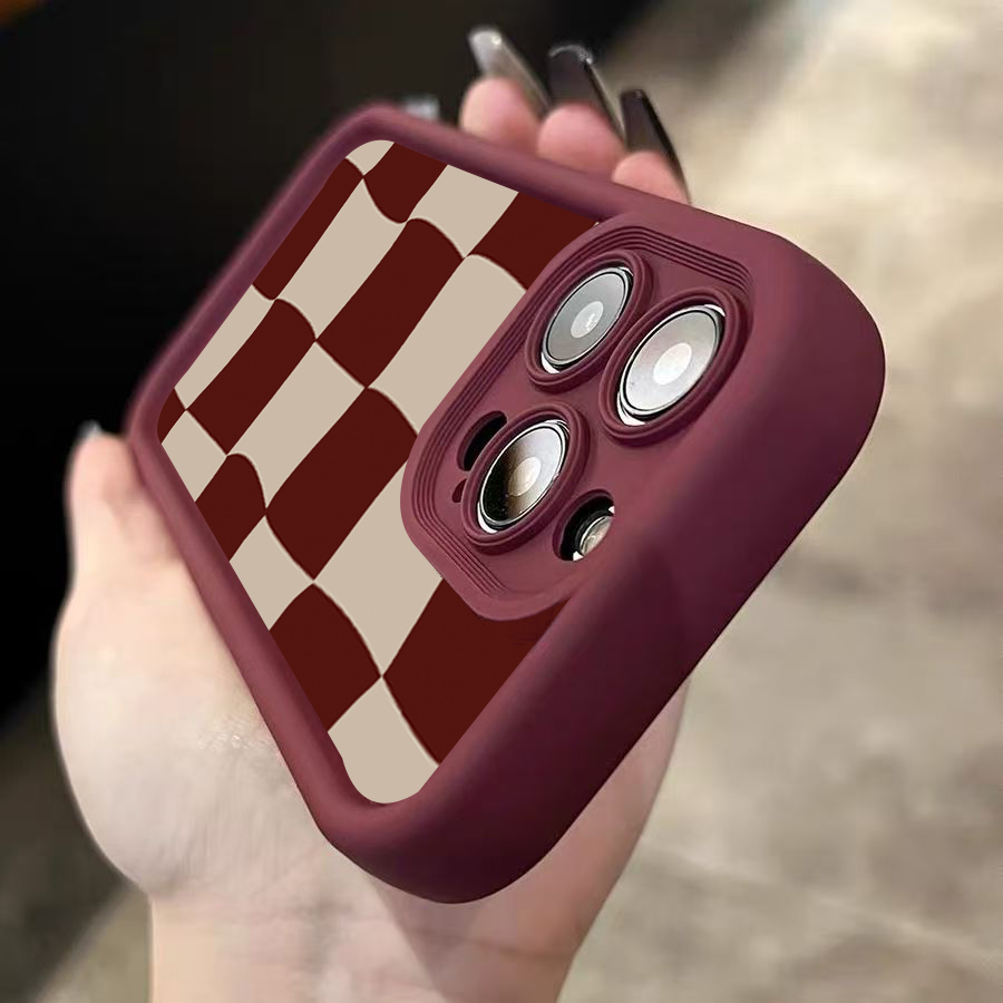 ワインレッドの変形グリッド柄iPhoneケース (iPhon - Wine & Beer Shop のレビューと価格