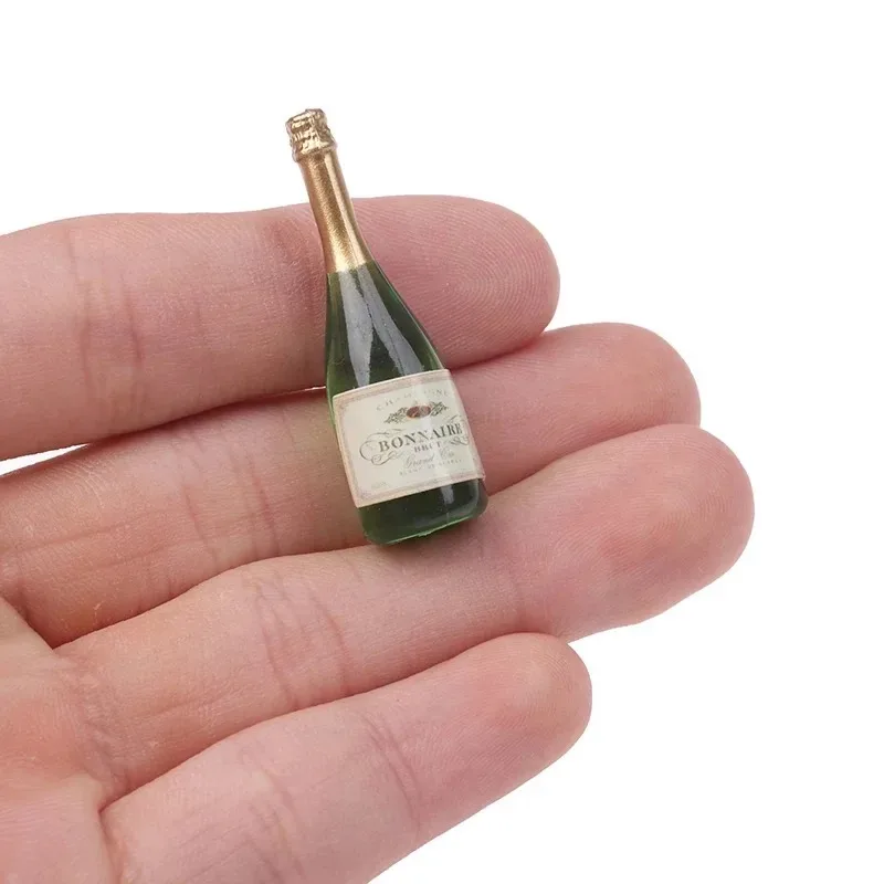 2 個ドールハウスミニ透明ガラスシャンパンボトルモデル模擬酒 - Wine Beer Liquor のレビューと価格